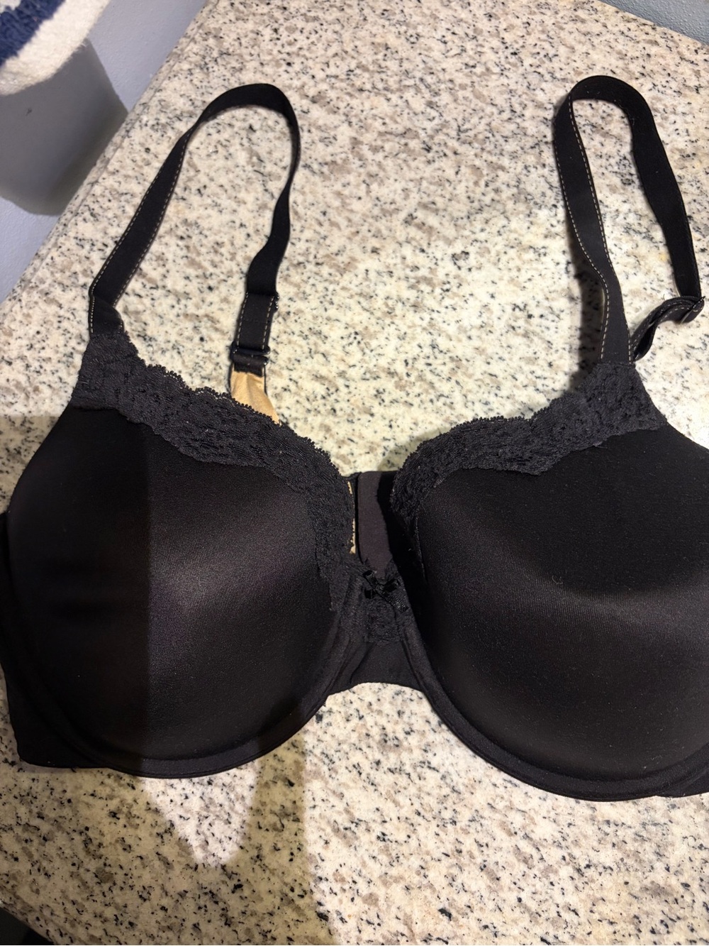 Maidenform Black Lace-Trim T-Shirt Bra